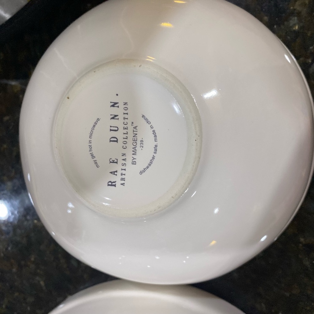 ๐บ๐ธ Rae Dunn RARE Farmline Christmas mixing bowl set - Picture 4 of 6